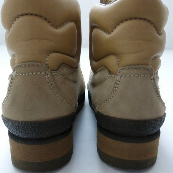 WOMENS 5.5 N Vintage RAICHLE Switzerland Leather Nubuck Hiking Boots Vibram Sole - Picture 4 of 11